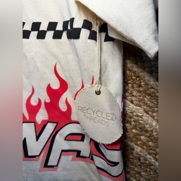 Recycled Threads Men's Beige Racing Graphic Flame Tshirt "Speedway," Size L,NWT - Picture 2 of 7